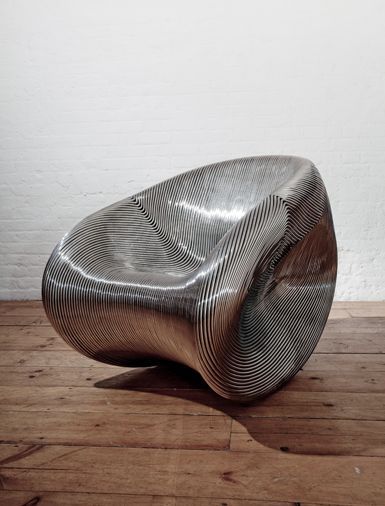 Futuristic Chair, Futuristic Furniture Design, Ron Arad, Futuristic Furniture, Chaise Design, Furniture Hacks, Barbie Furniture, Futuristic Design, Take A Seat