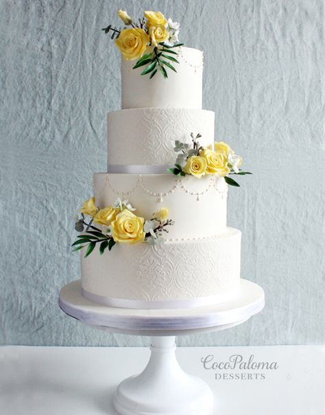 ©Coco Paloma Desserts. Yellow sugar roses, traditional damask wedding cake. Wedding Cake Yellow, Cake Yellow, Pretty Wedding Cakes, Damask Wedding, Lace Wedding Cake, Wedding Cakes Vintage, Decorated Cakes, Wedding Mood Board, Yellow Lace