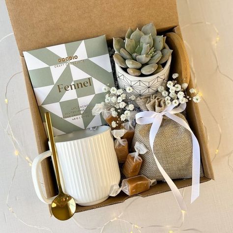 Spring Gift Basket, Sea Salt Caramels, Golden Tea, Hygge Gifts, Gift Boxes For Women, Recovery Gifts, Gift Box Design, Succulent Gifts, Spring Is In The Air