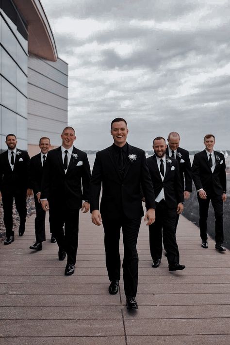 Wedding Party Tuxedo, Black Suits For Men Wedding Classy, Groomsmen Attire Black, All Black Tux, Wedding Groomsmen Attire, Black And White Wedding Theme, Wedding Tux, Groom Wedding Attire, Man Wedding