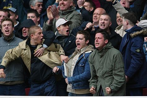 Green Street (Film) Hooligans in Stone Island Hooligan Clothing, Football Hooliganism, Football Casual Clothing, Casual Football, Island Culture, Street Film, Ultras Football, Adidas Casual, Football Casuals