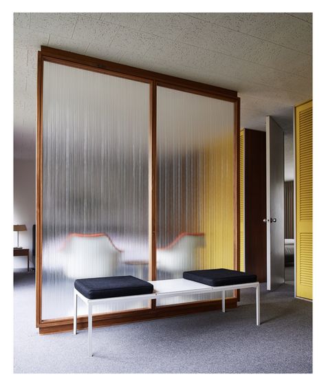 Modern Partition Walls, Glass Partition Wall, Reeded Glass, Glass Partition, Prefabricated Houses, Partition Design, Flute Glass, Partition Wall, Mid Century Modern Furniture