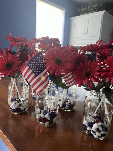 Veterans Day Table Decor, Veterans Day Centerpieces Diy, Veterans Day Decorations Diy, Veterans Day Decor, Veterans Day Centerpieces, Veterans Day Decorations, Veterans Day Celebration, Pinning Ceremony, Veteran’s Day