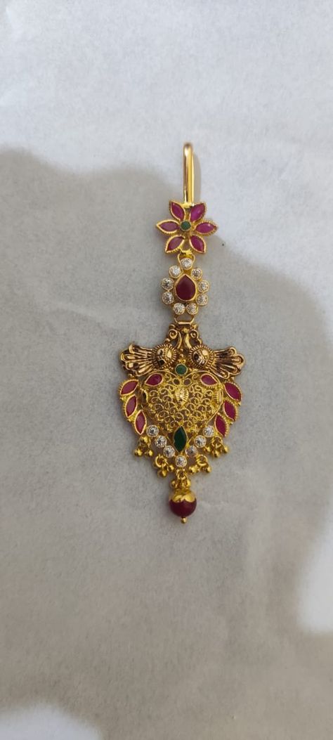 Papidibilla Designs Gold, Papidi Billa Gold Designs Latest, Papidi Billa Gold Designs, Papidi Billa, Tikka Designs, Mang Tika, Gold Stone Necklace, Ruby Jewelry Necklaces, Engagement Saree