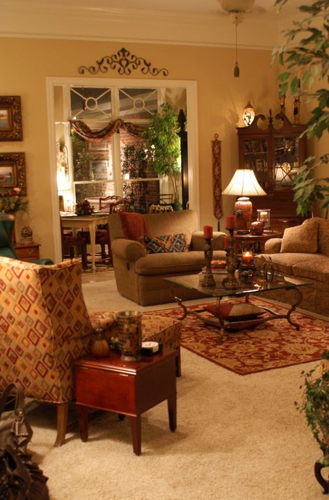 Tuscan Living Rooms, Rooms Decoration, Traditional Design Living Room, French Country Living Room, Living Room Warm, Casa Vintage, Classic Living Room, Tuscan Decorating, Country Living Room