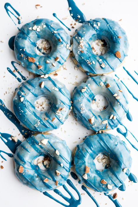 The House Blue Majik, Blue Donuts, Blue Vibes, Makeup Recipes, Burst Of Color, Blue Desserts, Everything Is Blue, Baby Blue Aesthetic, Light Blue Aesthetic