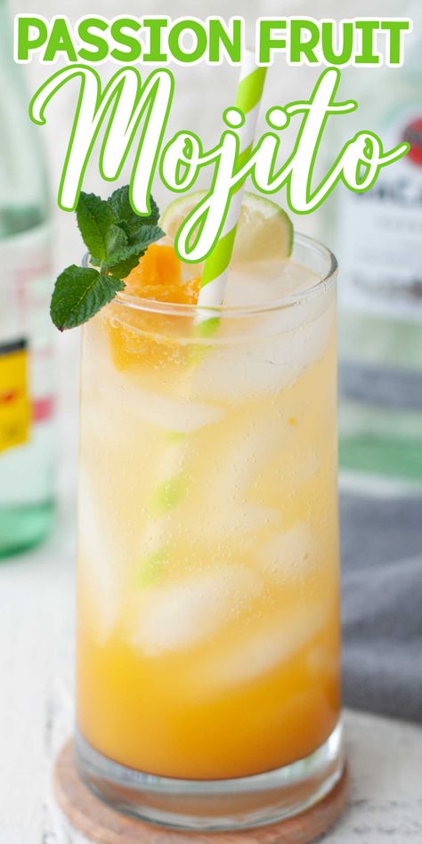 Passion Mojito Recipe, Passion Fruit Rum Cocktails, Passion Fruit Drinks Non Alcoholic, Passion Fruit Mocktails Non Alcoholic, Passion Fruit Mojito Recipe, Passion Fruit Cocktail Recipes, Tropical Mojito, Fruit Mojito Recipe, Passionfruit Mojito