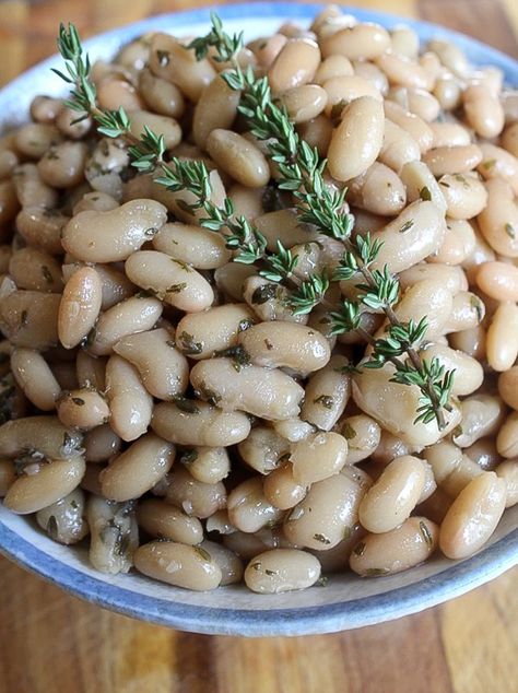 Instant Pot Great Northern Beans Instant Pot Northern Beans, Instant Pot Great Northern Beans, Instant Pot Beans Recipe, Homemade Bone Broth, Italian Recipes Traditional, Dry Beans, Northern Beans, Italian Recipe, How To Cook Beans