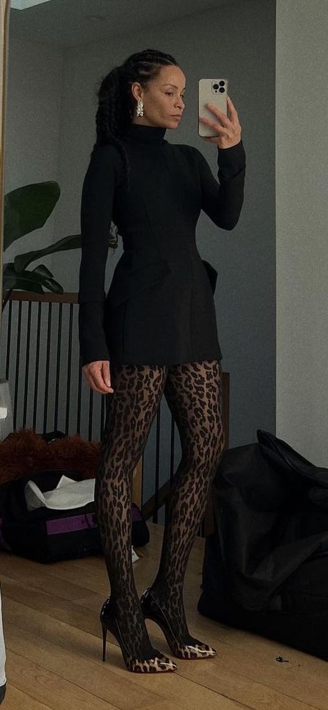 Cheetah Stockings Outfit, Snake Stockings Outfit, Pearl Tights Outfit, Classic New Years Eve Outfits, Leopard Stockings Outfit, Cheetah Print Skirt Outfit Black Women, Cheetah Tights Outfit, Animal Print Tights Outfit, Vegas Outfit Ideas Night Out