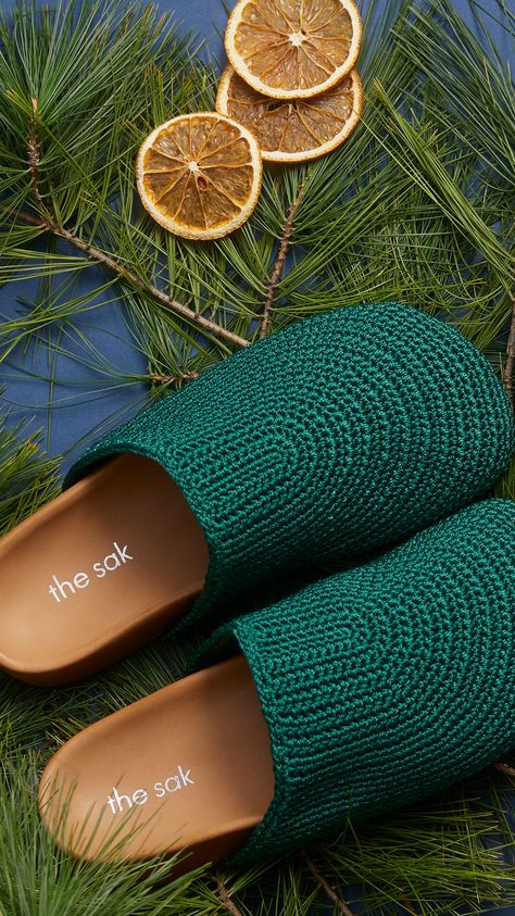 Effortless, comfortable and sustainably made, these classic clogs are a year-round essential. The vibrant, verdant upper is hand-crocheted using REPREVE® fibers, made from recycled ocean-bound plastics. Featuring a fuss-free backless design set atop a smooth leather footbed, you’ll love the Bolinas for all-day wear, whether you’re staying in or heading out. Arrives in a market bag made from natural cotton string, designed to be reused time and again. Cotton String, Backless Design, Fall 2023, Winter 2023, Market Bag, Design Set, Staying In, Hand Crochet, Smooth Leather