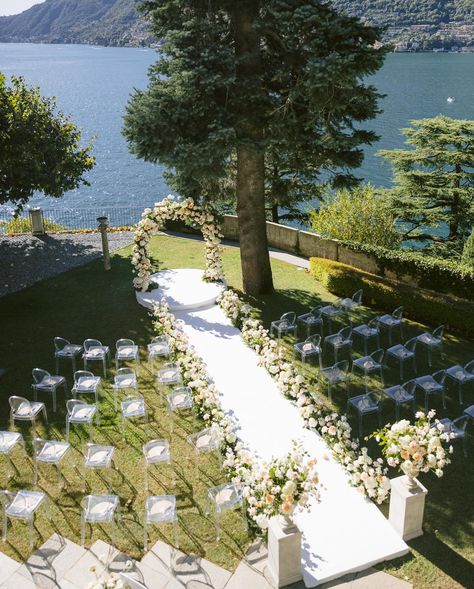 Fully immersed in the beauty of Lake Como. ✨ Ph @maryannhk #lakecomowedding #lakecomoweddingphotographer #lakecomo #lakecomoelopement #lakecomoboat #villalariowedding #luxurywedding #italywedding #destinationwedding #italyweddings #hkweddingphotographer #bride #bridetobe #wedding #weddingceremony #weddingdecor #destinationweddingplanner Wedding In Italy Lake Como, Wedding By A Lake, Lake Atitlan Guatemala Wedding, Wedding In Lake Como, Lake Atitlan Wedding, Lake Side Wedding Decor, Wedding By The Lake, Lake View Wedding, Lake Superior Wedding