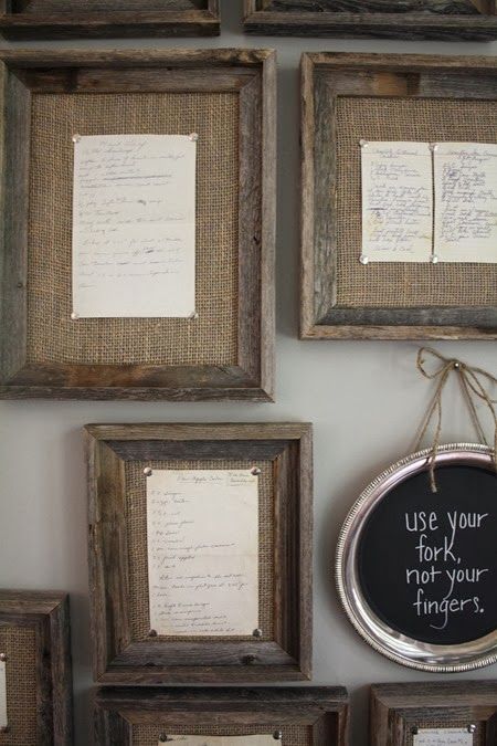 displaying old family recipes. Frames from hobby lobby and burlap covered with thumb tacks used to attach handwritten recipes. Good idea for grandmas old handwritten recipes. Old Family Recipes, Framed Recipes, Cuadros Diy, Picture Frame Crafts, House Updates, Framed Pictures, Diy Picture Frames, Family Frames, Food Displays