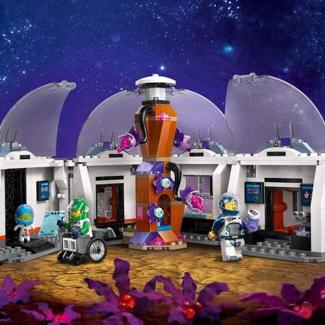 LEGO City 60439 Space Science Lab officially revealed Lego Magazine, Alien Figure, Alien Plants, Lego City Sets, Wheelchair Accessories, Water Dispensers, Building Instructions, Science Lab, Space Science