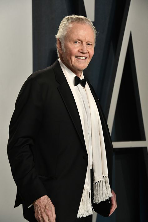 HAPPY 83rd BIRTHDAY to JON VOIGHT!! 12/29/21 Born Jonathan Vincent Voight, American actor. He came to prominence in the late 1960s with his Academy Award-nominated performance as Joe Buck, a would-be gigolo in Midnight Cowboy (1969). During the 1970s, he became a Hollywood star Happy 83rd Birthday, 83rd Birthday, Jon Voight, Midnight Cowboy, Academy Award, Late 1960s, Hollywood Star, American Actors, Celebrity News