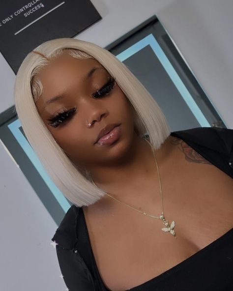 Blonde Bob Wig, Creative Hair Color, Big Mama, Quick Weave Hairstyles, Dyed Natural Hair, Frontal Hairstyles, Blonde Hair Looks, Legally Blonde, Hair Ponytail Styles