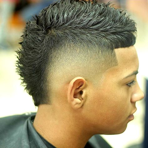 Fohawk Haircut Fade, Male Haircuts Curly, Mohawk Haircut, Curly Mohawk, Mohawk Hairstyles Men, Curly Hair Fade, Mens Haircuts Short Hair, Tapered Hair, Men's Hairstyle