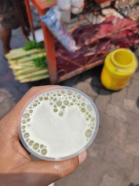 Ganne ka juice 🥤 Nature Photography Quotes, Sugarcane Juice, Snap Story, Photography Quotes, Quotes About Photography, Food Snapchat, Snapchat, Juice, Nature Photography