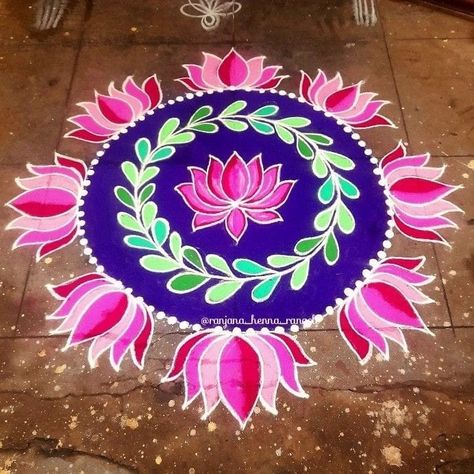 Rangoli Designs Big And Simple, Big Dotted Rangoli Designs, Big Rangoli Designs With Dots, Flower Rangoli Designs Simple, Rangoli Designs Big, Big Rangoli Designs Creativity, Welcome Rangoli, Margali Kolam, Painted Backgrounds