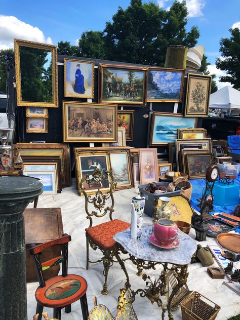 Flea market
Thrift
Thrift store
Paintings
Fine art Antique Market Aesthetic, Flea Market Pictures, Flea Markets Aesthetic, Art Market Aesthetic, Thrift Market Aesthetic, Flee Market Aesthetic, Vintage Market Aesthetic, Thriftshop Aesthetic, Flea Market Nyc