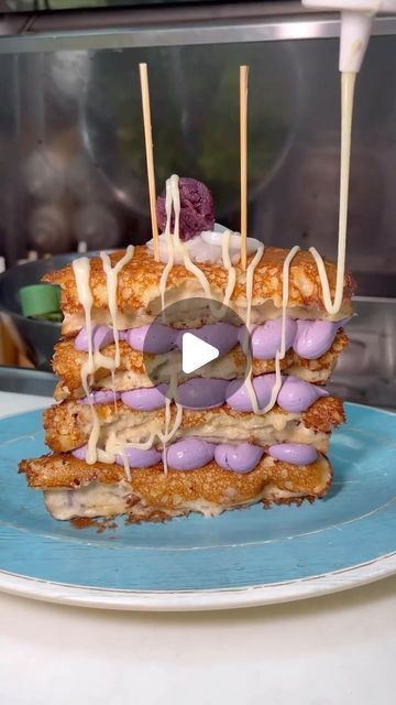 Someone in your party is ordering this 💜
📍 @trufflesnbacon 
🎥 @unlokt 
🤙🏼ASK FOR THE UBE FRENCH TOAST🤙🏼 | Instagram Ube French Toast, Breakfast Items, Truffles, Buns, French Toast, Bacon, Toast, Cafe, On Instagram