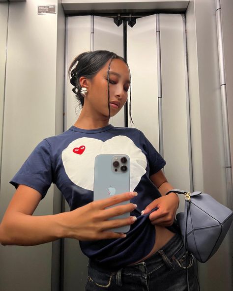 Kate Mao (@kateemao) • Instagram photos and videos Comme Des Garcons Shirt Outfit, Commes Des Garcons Outfit, Comme Des Garcons Outfit, Easy Holiday Hairstyles, Comme Des Garcons T Shirt, Basic Hairstyles, Quick Braids, Styling Wand, T Shirt Outfit