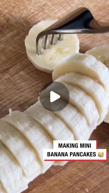 LADbible on Instagram: "Mini banana pancakes look so tasty 🍌🥞⁠ ⁠ 🎥: @butterbroetchen.yt⁠ ⁠ #reels #reel #reelsinstagram #video #videos #trending #viral #2024⁠" Banana Dipped Pancakes, Mini Banana Pancakes, Pancake Banana, Pancakes Banana, Banana Dip, Banana Pancake, Banana Pancakes Recipe, Mini Bananas, Breakfast Sweets