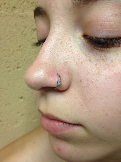 Piercing nostril