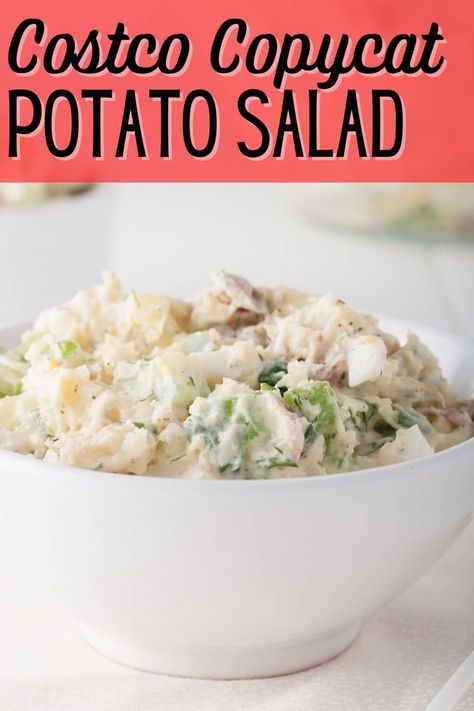 Here’s a great copycat recipe for the Reser’s brand of classic potato salad sold at Costco in large tubs. Skip the store-bought version and make your own using simple and wholesome ingredients. Costco Potato Salad, Summer Juice Recipes, Clean Eating Basics, Salad Copycat, Gluten Free Recipes Side Dishes, Paleo Side Dishes, Chicke Recipes, Clean Eating Salads, Classic Potato Salad