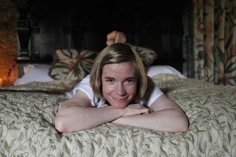 Royal Bedchamber, Royal Beds, Dr Lucy Worsley, Lucy Worsley, Royal Bed, English Country Manor, Hever Castle, University Of Sussex, German Beauty