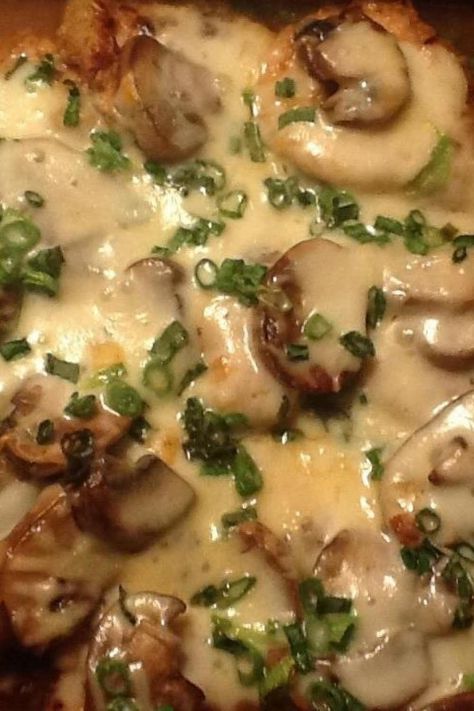 Chicken Breast Lombardy~Robynne Lombardy Chicken, Outback Steakhouse Alice Springs Chicken Recipe, Chicken Lombardy Recipes, Chicken Broth Recipes, Chicken Lombardy, Dessert Pie Recipes, Chicken Mushroom Recipes, Cabbage Roll Soup, Marsala Wine