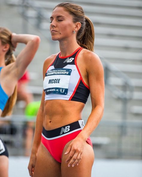 Cory McGee by Talbot Cox Natural Fitness, Field Athletes, Trendy Dresses Summer, Deep Breaths, Long Jump, Runner Girl, Fitness Photos, Garmin Forerunner, Running Inspiration