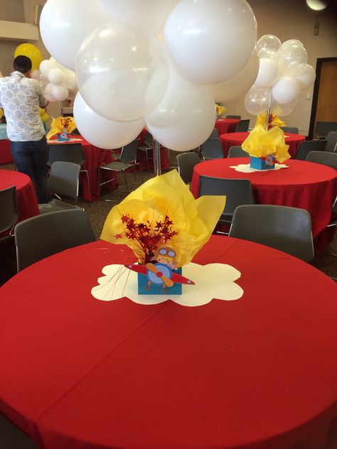 Little aviator centerpieces. I used white & clear balloons as clouds. Time Flies Birthday Party Centerpieces, Aviation Centerpiece Ideas, Airplane Birthday Centerpieces, Pilot Centerpieces, Airplane Balloon, Vintage Airplane Party, Time Flies Birthday, Camping Theme Birthday, Wedding Garden Party