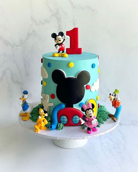 Mickey Mouse 1 Tier Cake, Twodles Birthday Cake, Oh Twodles Birthday Cake, Mickey Mouse Birthday Cakes, Disney Birthday Ideas, Oh Twodles Birthday Boy, Mickey Mouse Clubhouse Birthday Cake, Cakes Disney, Mickey Birthday Cakes