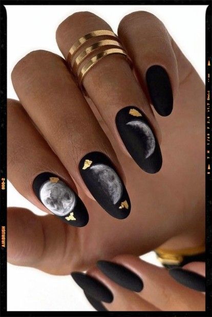 Moon Nail Art Design, Moon Nail Art, Sun Nails, Planet Nails, Moon Manicure, Solar Nails, Galaxy Nail Art, Nail Art Pictures, Moon Nails