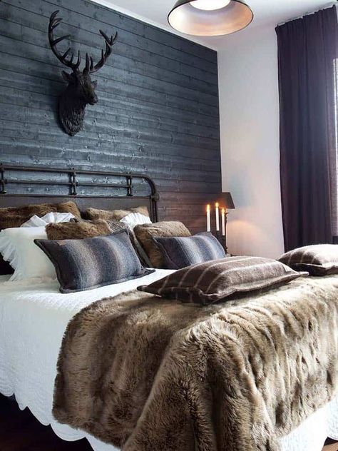 33 Ultra-cozy bedroom decorating ideas for winter warmth Bilik Tidur Lelaki, Idea Bilik Tidur, Chalet Bedroom, Reka Bentuk Bilik Tidur, Design Ložnic, Pillows And Blankets, Masculine Interior, Masculine Bedroom, Hiasan Bilik Tidur