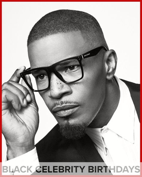 Jamie Foxx
Born:  December 13, 1967
Bio:   http://bit.ly/2Lia4BX
BlackCelebrityBirthdays.org
#BlackCelebrityBirthdays
#Jamie_Foxx Hair Plugs, Historical Moments, Black Celebrities, Celebrity Wallpapers, Entertainment Music, Black N White Images, December 13, Funny Movies, See Me