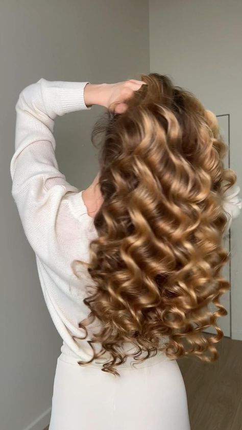 Long Hair Loose Curls, Hair Loose Curls, Heatless Curls Tutorial, Curls Tutorial, Loose Curls Hairstyles, Curl Tutorial, Formal Hairstyles For Long Hair, Hair Style Vedio, Curled Hair