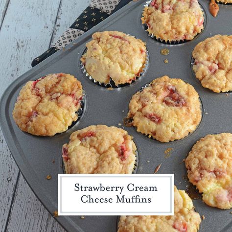 Strawberry Cream Cheese Muffins. Strawberry Cream Cheese Muffins Recipe, Soft Muffins, Strawberry Cream Cheese Muffins, Best Oatmeal Cookies, Strawberry Muffins, Cream Cheese Muffins, Clean Eating Challenge, Healthy Strawberry, Country Cook