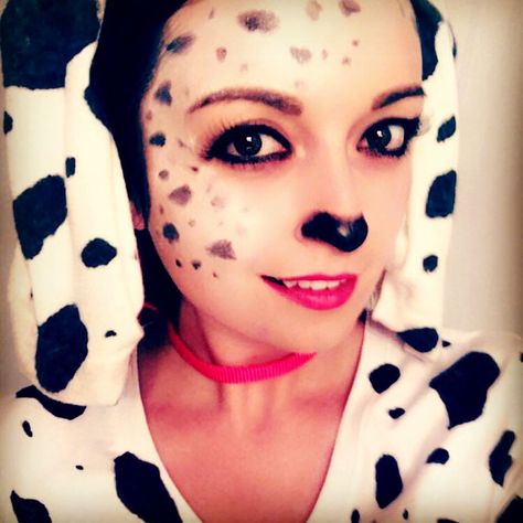 Dalmatian pup Dalmatian Costume Makeup, Dalmation Costume, Diy Adult Halloween Costumes, Dog Makeup, Dalmatian Costume, Halloween Costumes For Work, Pawsitive Vibes, Parade Float, Halloween 2016