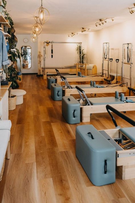 Serō Pilates At Home Pilates Studio, Small Pilates Studio, Pilates Studio Design Decor, Home Pilates Room, Pilates Studio Aesthetic, Pilates Interior, Pilates Studio Design Interiors, Pilates Studio Design, Princess Dancing