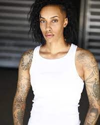 Azmarie Livingston, Livingston, Musician