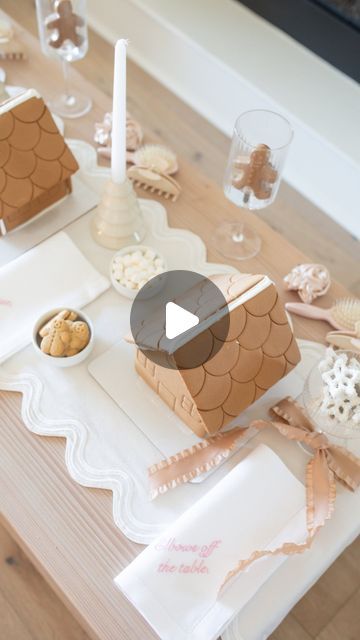 Teresa Laura Caruso on Instagram: "Gingerbread house night ❄️ 🎀  Comment “gingerbread house” & I’ll send you the details! Or link in bio! 

#gingerbreadhouse #girlsnight #holidayparty #christmastime #girly #christmasfood #amazonfinds #emijay #targetfinds #targetholiday gingerbread house decorating party" Gingerbread House Decorating Party, Gingerbread House Decorating, House Night, Gingerbread House Parties, House Parties, Target Holiday, Decorating Party, Gingerbread House Decorations, Christmas Gingerbread House