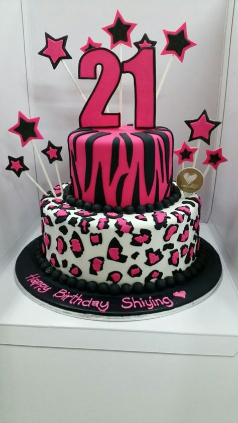 Bday Cake Design, Cheetah Print Cakes, Y2k Birthday Party, 21st Bday Cake, 18th Birthday Party Themes, Sweet Sixteen Birthday Party Ideas, 21st Bday Ideas, Zebra Cake, Pink Birthday Cakes