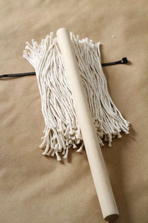 Homemade Holiday Gift Idea: Make a DIY Barbecue Mop — 2015 HOMEMADE HOLIDAY GIFT IDEA EXCHANGE: PROJECT #2 Diy Barbecue, Mops Crafts, Diy Dish, Homemade Holiday Gifts, Mops And Brooms, Handmade Holiday Gifts, Waste Of Time, Homemade Holiday, Wood Working Gifts