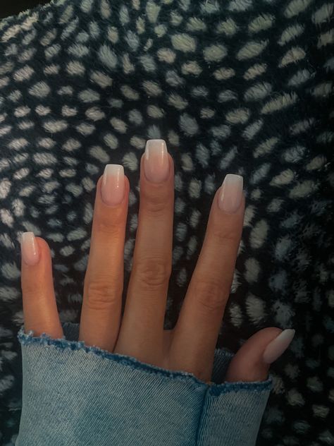 Pink And White Faded Acrylic Nails, French Tips Powder Nails, Pink Fade To White Nails, Natural French Fade Nails, Fades French Nails, Short Acrylic Nails Ombre French, French Tip Fade Acrylic Nails, French Fade Gel Nails, Neutral Pink And White Nails