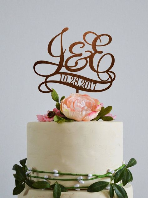 Two letters with date wedding cake topper Two initial cake | Etsy Unique Wedding Toppers, Initial Wedding Cake, Geometric Cake Topper, Books Cake, Cakes Purple, Wedding Cake Toppers Letters, Cakes Floral, Cakes Elegant, Wedding Cake With Initials