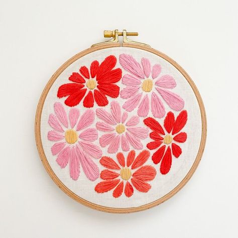 embroidery patterns Feminist Embroidery Pattern, 2025 Embroidery, Start Embroidery, Floral Pattern Embroidery, Textile Art Embroidery, Pretty Embroidery, Diy Disney, Floral Embroidery Patterns, Handmade Embroidery Designs