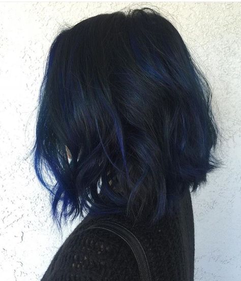 Short Blue Highlighted Hair, Subtle Color Highlights For Dark Hair, Short Blue Ombre Hair, Black Blue Short Hair, Blue Shoulder Length Hair, Blue Underlayer Hair, Blue Black Hair Short, Short Blue Black Hair, Mid Night Blue Hair