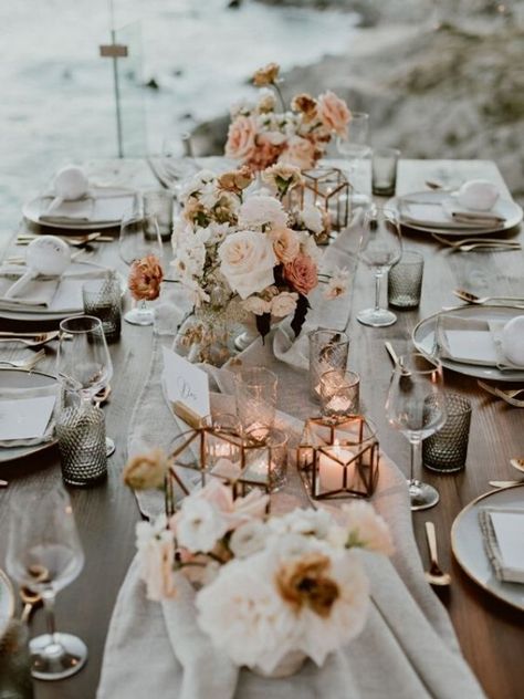 Dessert Table Decor Wedding, Rectangular Table Decor Wedding, Modern Cabo Wedding, Amy Abbott Events, Wedding Table Setting Simple, Boho Wedding Decorations Table, Boho Chic Table Setting, Romantic Neutral Wedding, Wedding Dinner Table Decorations