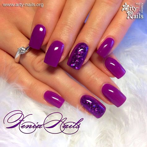 Pretty Nail Colors, Fun Nail Colors, Ombre Nails Glitter, Purple Nail Designs, New Nail Designs, Purple Nail, Nail Designs Glitter, Polish Remover, Gel Liner